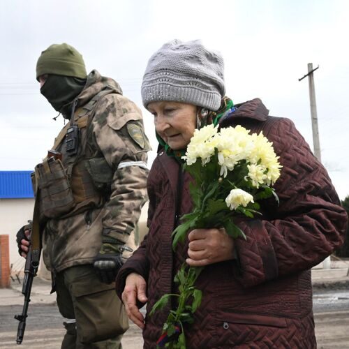 мирное население донбассса